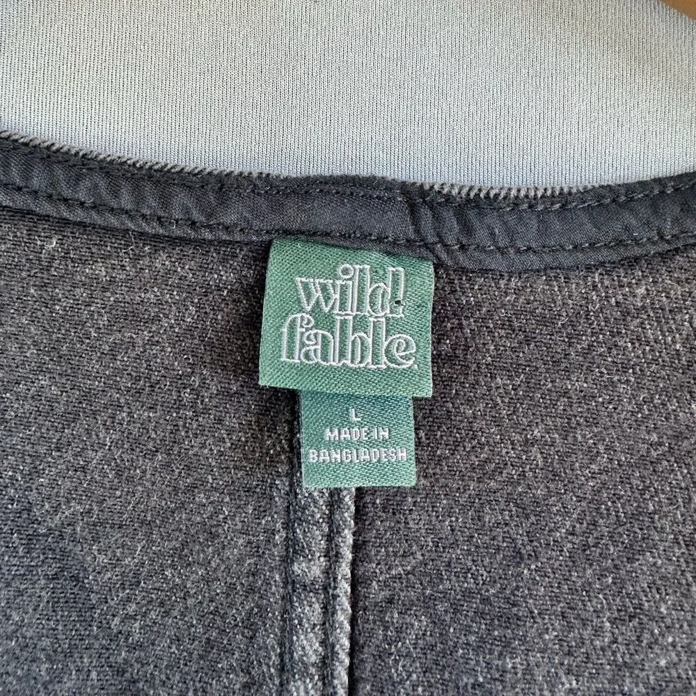 🎉5 for $45🎉 NWT Wild Fable top jean size L
